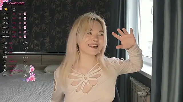 Anna Delon online show from 04-14-26, 07:02