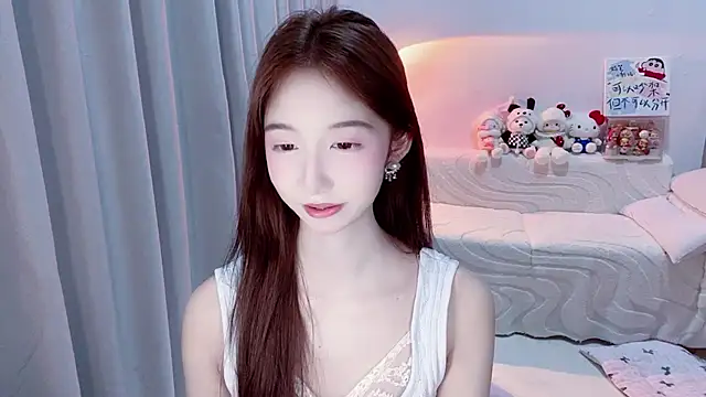 Snapshot of lucky-tt chatting on 06-17-26, 10:47 lucky-tt online show from 06-17-26, 10:47