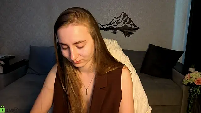Snapshot of Your_Emily25 chatting on 06-21-26, 08:09 Your Emily25 online show from 06-21-26, 08:09