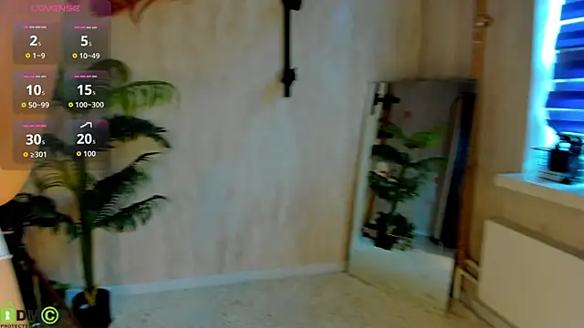 Snapshot of alis_tauber chatting on 07-15-26, 01:12 alis tauber online show from 07-15-26, 01:12