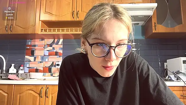 eileencrowday online show from 05-06-26, 03:21