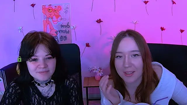 nikki kiss  online show from 04-26-26, 10:23