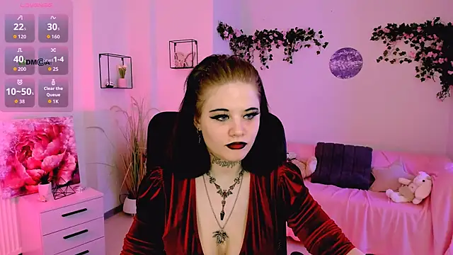 nikki kiss  online show from 07-08-26, 08:37