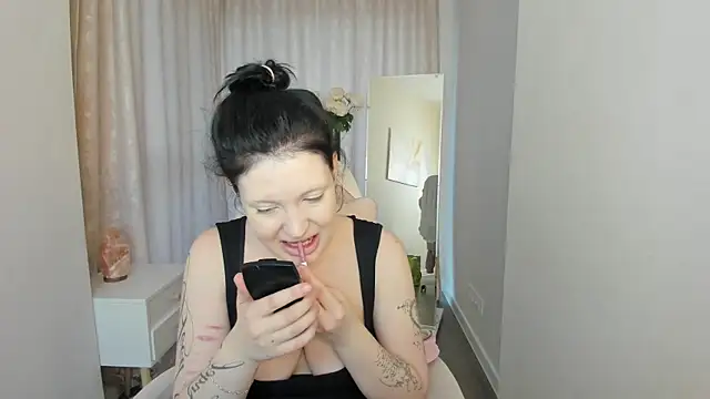 Jena Mi1ler online show from 05-11-26, 01:29