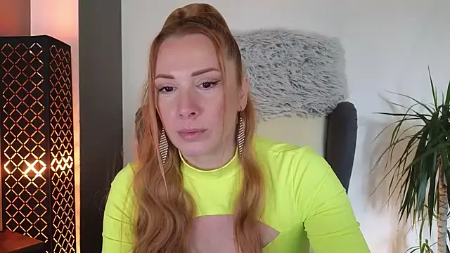 Sharon Red online show from 10-31-25, 11:29