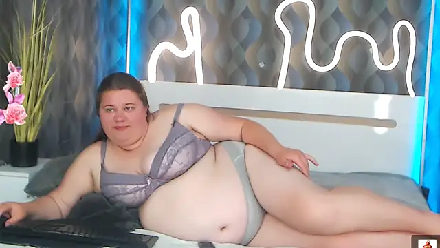Bella Blvck online show from 05-27-26, 05:53