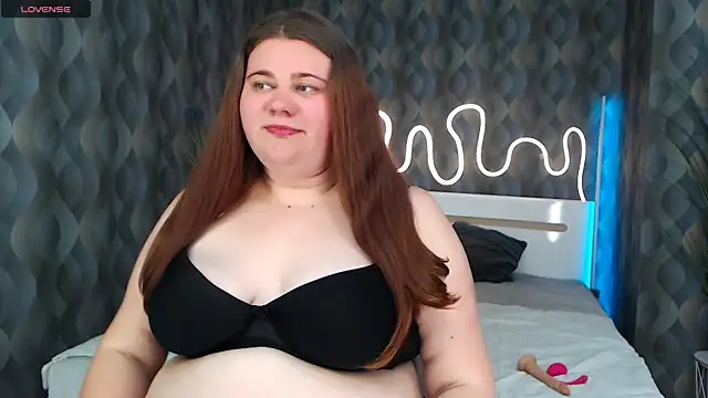 Bella Blvck online show from 04-30-26, 05:42