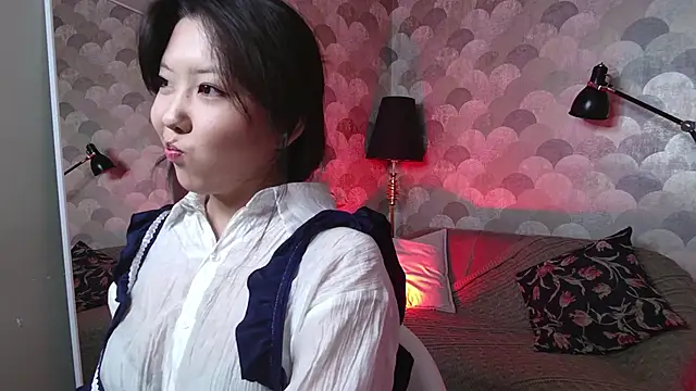 AzureMimi online show from 05-01-26, 01:49