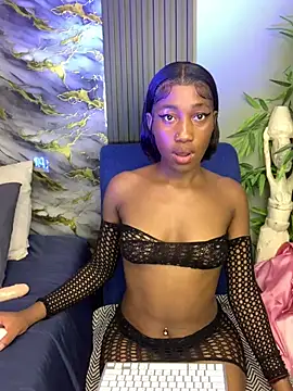 Petite BUNNYWORXXX online show from 04-18-26, 10:10