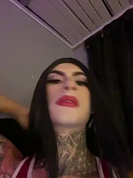 valen lewiiz online show from 05-23-26, 05:17