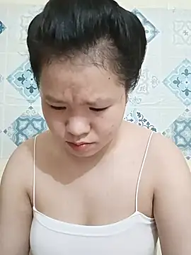 Seraphinahh online show from 06-26-26, 08:53