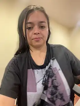 Snapshot of Selene__Ferrer chatting on 06-18-26, 01:38 Selene Ferrer online show from 06-18-26, 01:38