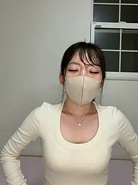 Snapshot of seira6666 chatting on 04-14-26, 12:54 seira6666 online show from 04-14-26, 12:54