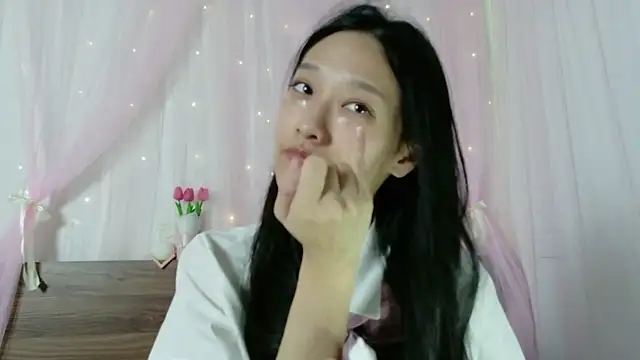 shy pink doll online show from 07-25-26, 03:40
