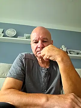 Snapshot of mannohmann5 chatting on 07-20-26, 08:54 mannohmann5 online show from 07-20-26, 08:54