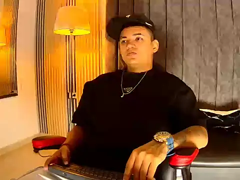 Dante  jons online show from 05-07-26, 04:17