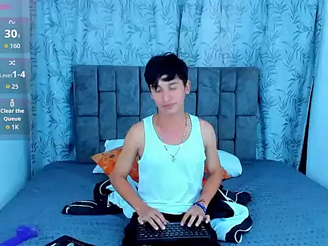 IhanKing online show from 06-04-26, 08:02