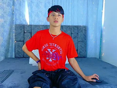 IhanKing online show from 05-15-26, 06:50