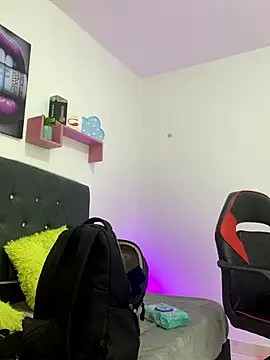 AMY 0317 online show from 04-15-26, 07:58