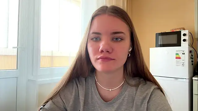 Snapshot of doana_bebriti chatting on 05-19-26, 11:17 doana bebriti online show from 05-19-26, 11:17
