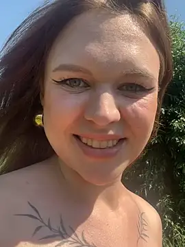 SweetLikaaa online show from 06-19-26, 01:06