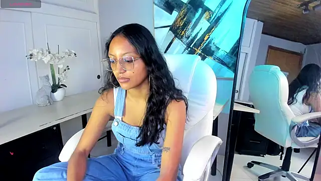 miel ambar online show from 04-28-26, 03:38