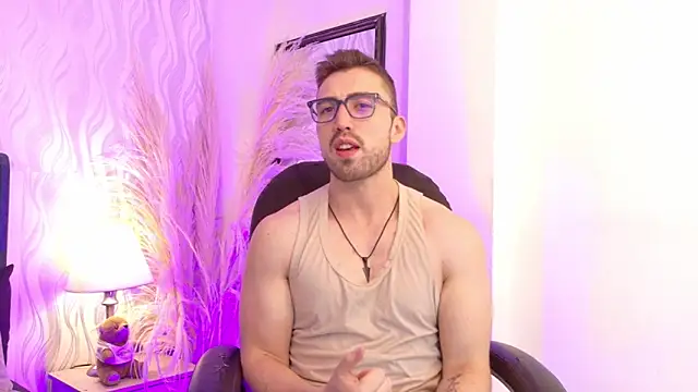 Snapshot of _Ryan_1 chatting on 04-16-26, 12:28 Ryan 1 online show from 04-16-26, 12:28