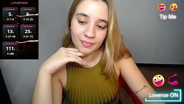 Snapshot of Ambar_lynn01 chatting on 07-11-26, 07:58 Ambar lynn01 online show from 07-11-26, 07:58
