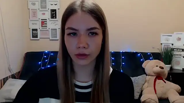 Snapshot of KaiTrum chatting on 05-12-26, 06:58 KaiTrum online show from 05-12-26, 06:58