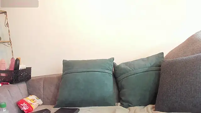 Snapshot of Anyelina_milf chatting on 04-18-26, 07:40 Anyelina milf online show from 04-18-26, 07:40