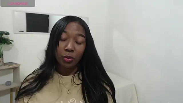 Chell Ivy online show from 04-15-26, 03:38