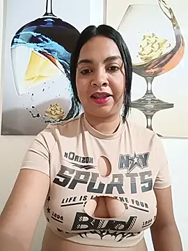 Silvana2927 online show from 05-31-26, 06:52