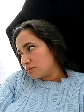 Snapshot of DaniHO25 chatting on 04-16-26, 07:14 DaniHO25 online show from 04-16-26, 07:14