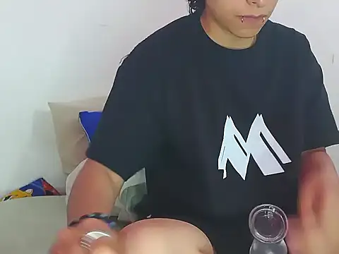 LatinHeatX22 online show from 05-03-26, 08:23
