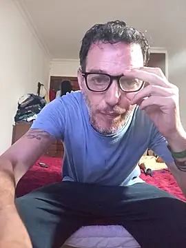 Miramipollagorda online show from 04-22-26, 04:19