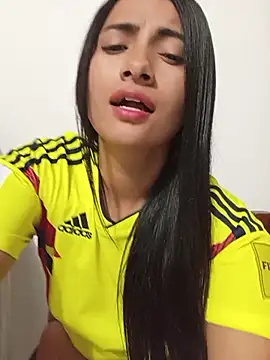 DaniellaGiraldo online show from 07-03-26, 01:50