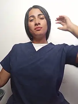 DaniellaGiraldo online show from 05-11-26, 02:07