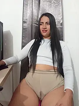 DaniellaGiraldo online show from 06-30-26, 01:44