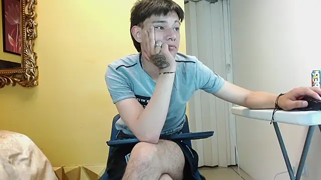 luckk  online show from 06-06-26, 03:34