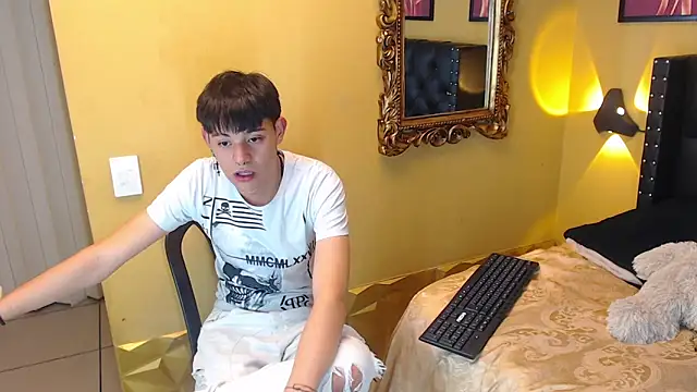 luckk  online show from 04-29-26, 05:33