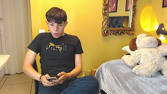 luckk  online show from 05-08-26, 04:38
