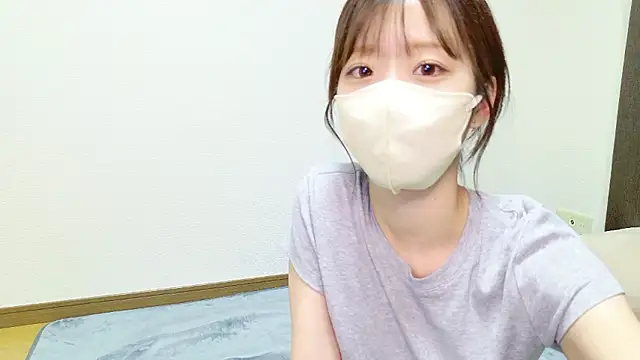 Snapshot of rei_0707 chatting on 04-18-26, 11:45 rei 0707 online show from 04-18-26, 11:45