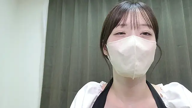 Snapshot of rei_0707 chatting on 05-16-26, 11:09 rei 0707 online show from 05-16-26, 11:09