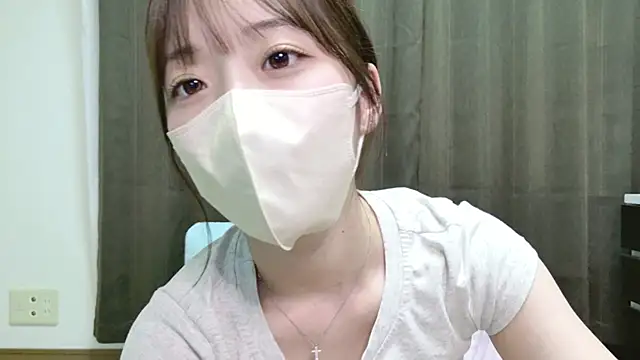Snapshot of rei_0707 chatting on 05-27-26, 01:07 rei 0707 online show from 05-27-26, 01:07