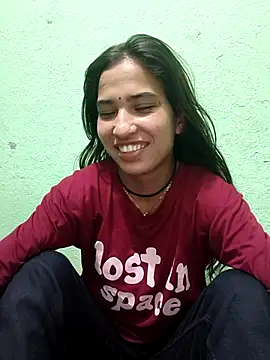 Priya7579 online show from 04-21-26, 04:13