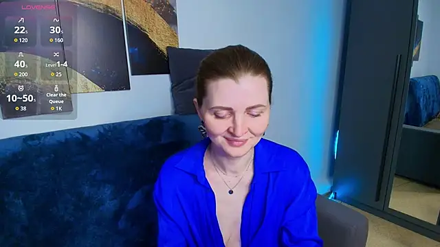 Snapshot of Liza__Evans chatting on 06-16-26, 02:00 Liza Evans online show from 06-16-26, 02:00