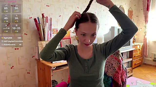 AdriannaBill online show from 06-17-26, 03:00