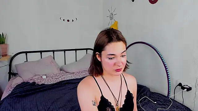 LiyaFly online show from 06-05-26, 02:34