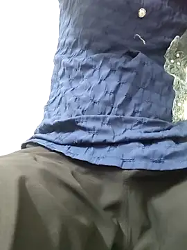 Snapshot of khushboo_rani_8464 chatting on 04-15-26, 10:43 khushboo rani 8464 online show from 04-15-26, 10:43