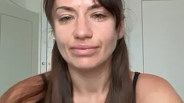 missRorian online show from 05-30-26, 05:14